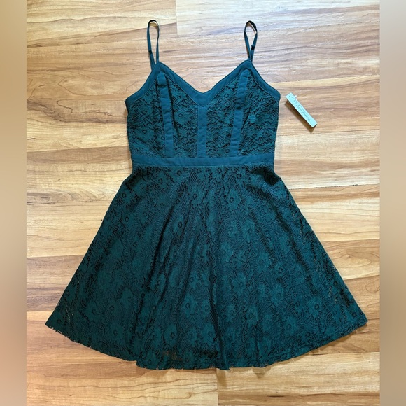 Xtraordinary Dresses & Skirts - NWT, Xtraordinary, Green, Fit and Flare Lace Mini Dress, Juniors Size M